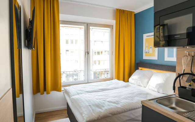 Antares Apartments