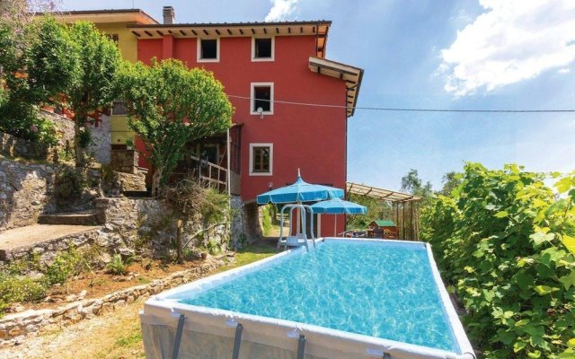 House With 4 Bedrooms in Gombitelli, With Enclosed Garden and Wifi - 15 km From the Beach