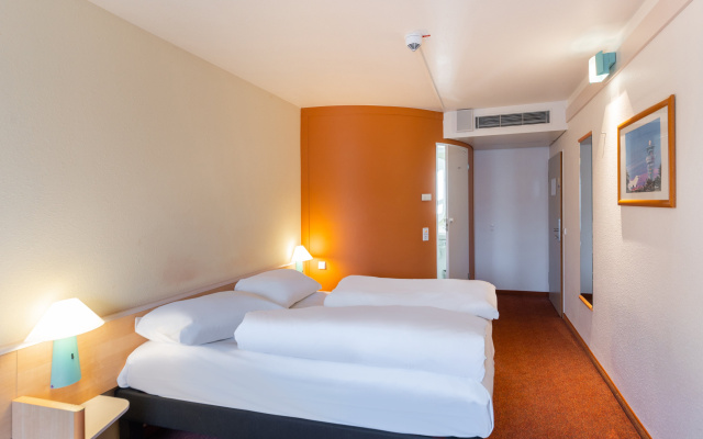 B&B HOTEL Wuppertal-City