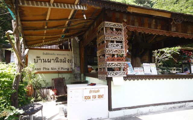 Baan Pha Nin Mung Korn