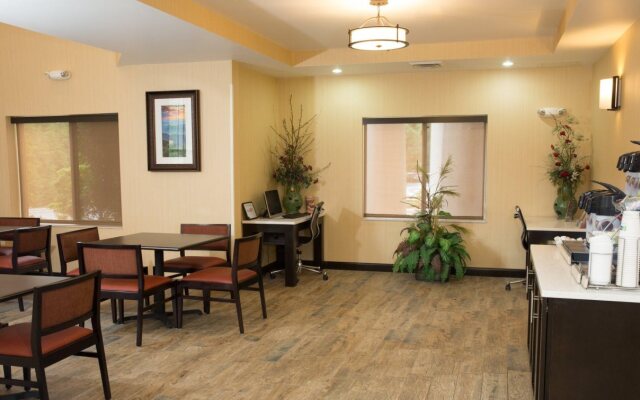 Holiday Inn Express Hotel & Suites Cherokee / Casino by IHG
