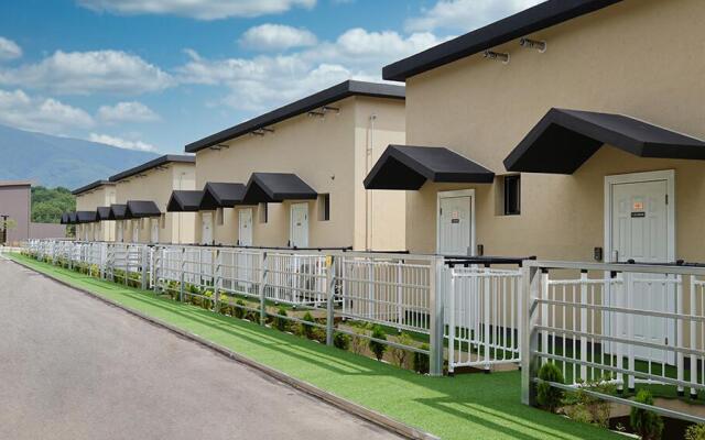 Epop Resort Pension