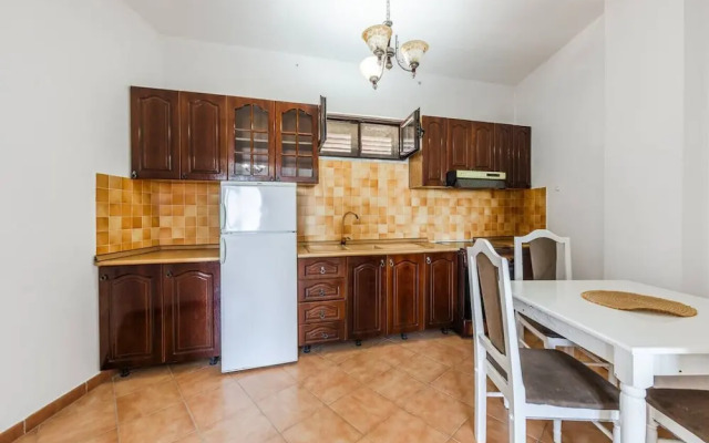 Red House 1 in Shkoder