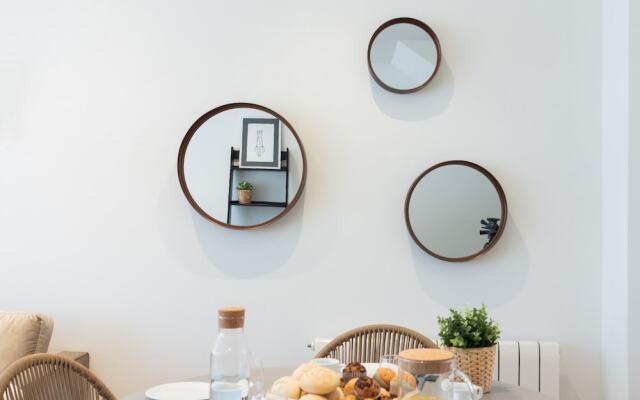 Petit Luxe Tobella