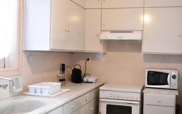 Downtown Apartment Karystos