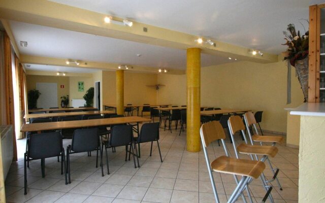 Spacious Apartment in Ondenval with Terrace