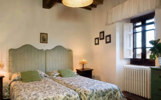 Apartment in Pergine Valdarno With Pool