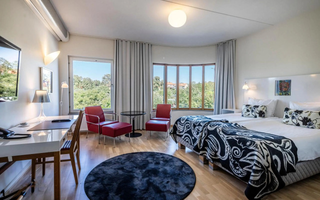 First Hotel Planetstaden - Dinner included