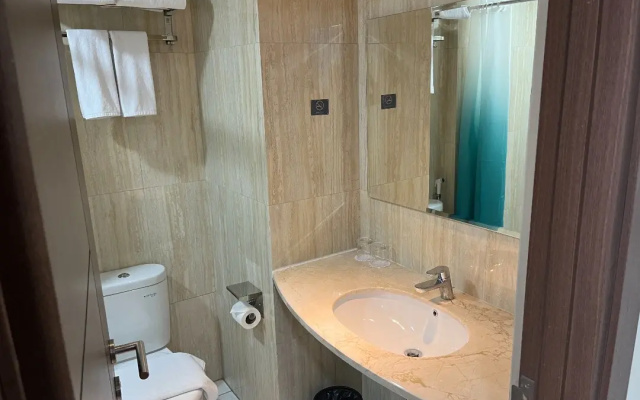 Golden Style Hotel