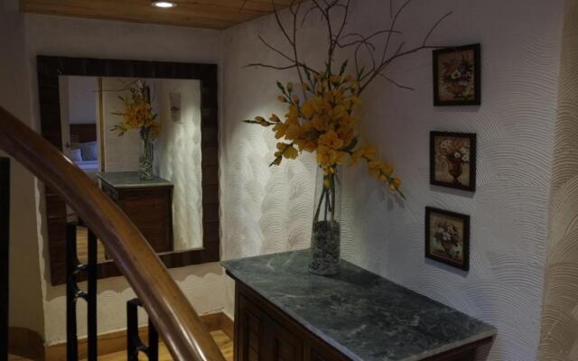 The Bungalows Lake Side, Naukuchiatal by Leisure Hotels