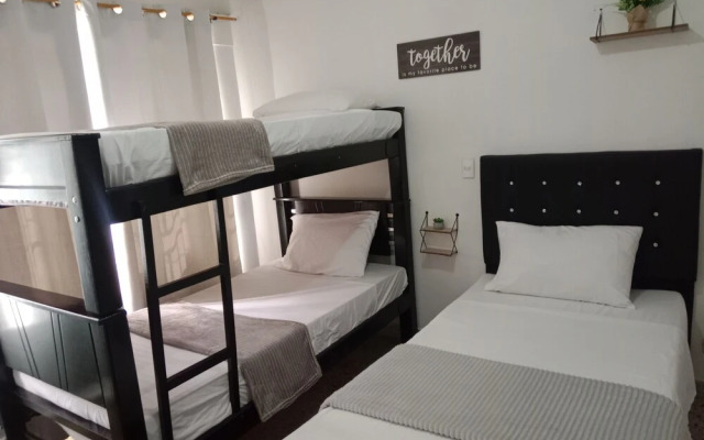 House Hotel Sweet Home 2 Apartments