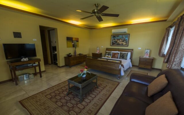 Palm Breeze Villa