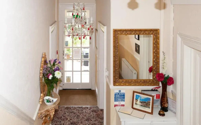 The Ravenswood B&B