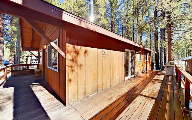 1805 Chibcha St Cabin