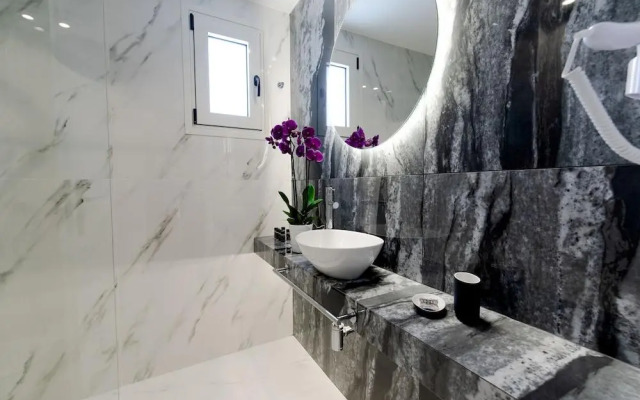 Frunze Luxury Apartments