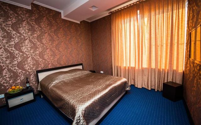 Yesenin Mini Hotel