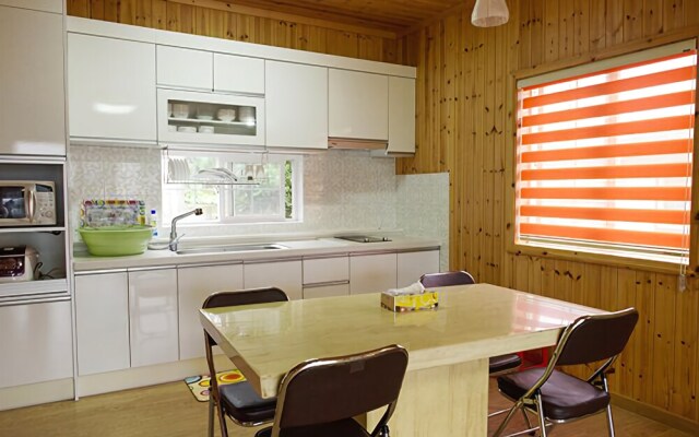 Pyeongchang Montmartre Pension