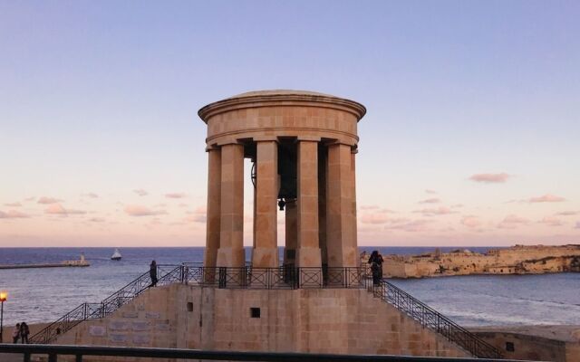 Valletta Luxury Harbour View