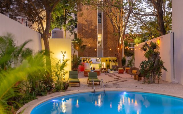 Oostel Smart Hostel