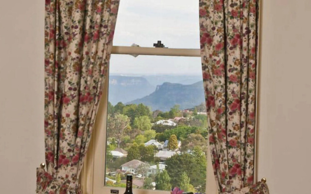 Mountain Heritage Hotel