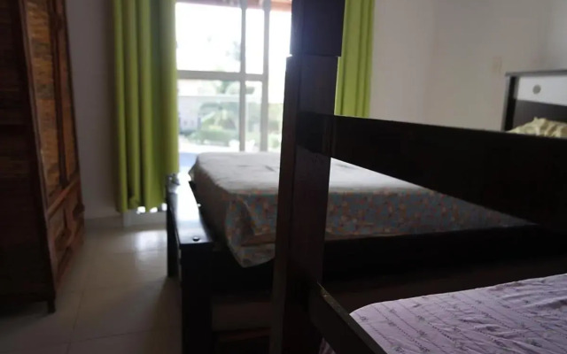 Duplex Luxo 100 metros da Praia