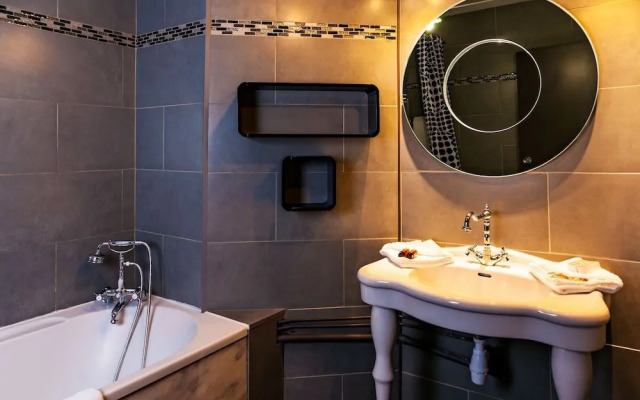 Hôtel du Château de la Tour