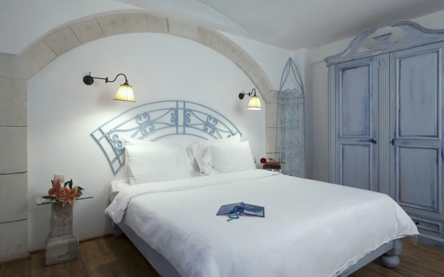 Hotel Empress Zoe