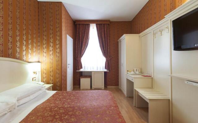 Relais Trevi 98