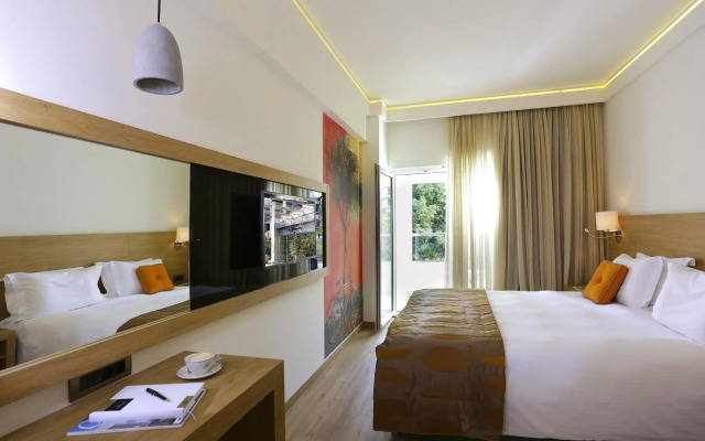 Golden Age Hotel