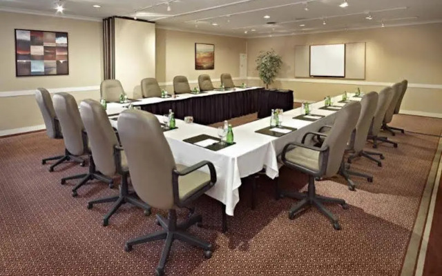 Radisson Hotel & Conference Center Canmore