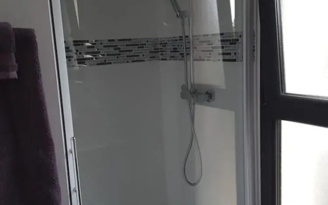 Villa'vi Lyon Est Chambres d'Hôtes