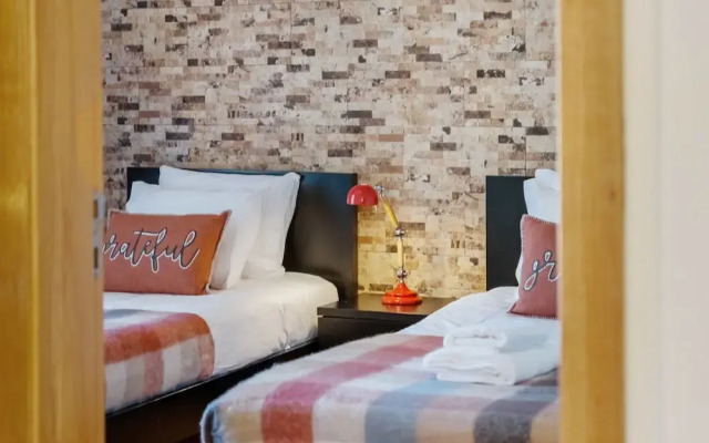 Landure Baixo by Madeira Sun Travel