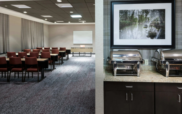 Courtyard by Marriott Alexandria Old Town/Southwest