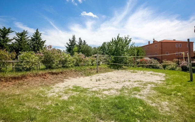 Tuscan Farmhouse in Montescudaio near Sea