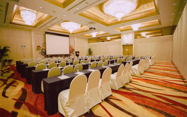 Holiday Inn Shanghai Pudong by IHG