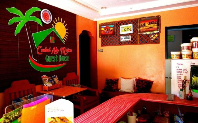 Ciudad Ala Majica Guest House
