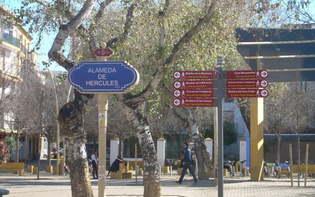 Medina Apartment and Parking Old Town 3 pax