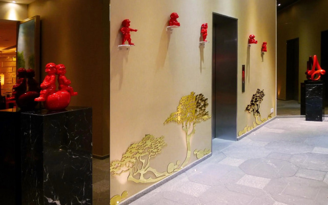 Lan Kwai Fong Hotel @ Kau U Fong