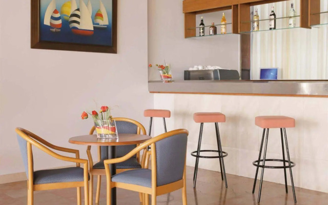 Bluesun Hotel Maestral