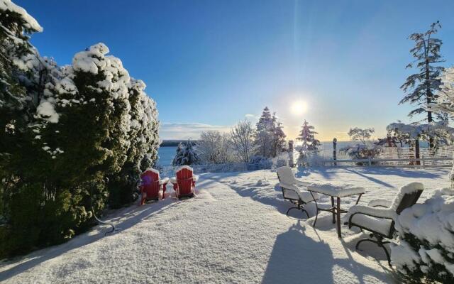 Stunning Ocean Mountain View 3 Bedrooms Suite
