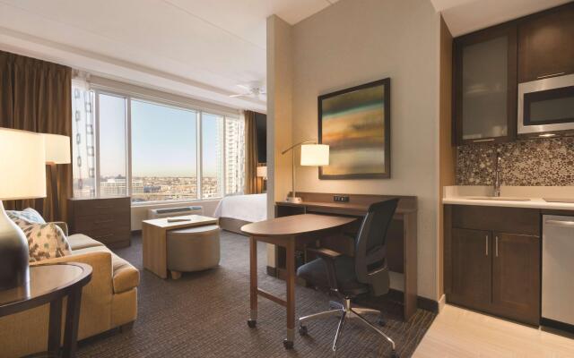 Homewood Suites by Hilton Calgary Downtown