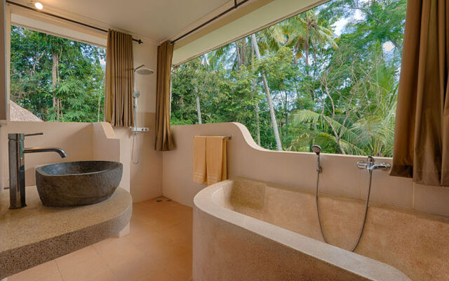 Shanti Toya Ashram & Retreat Center