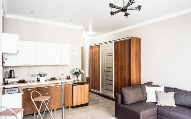 AHause на Белинского 30