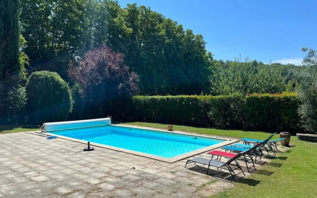 Cozy Holiday Home With Private Pool