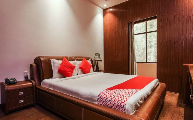 Damore Hotels And Resorts