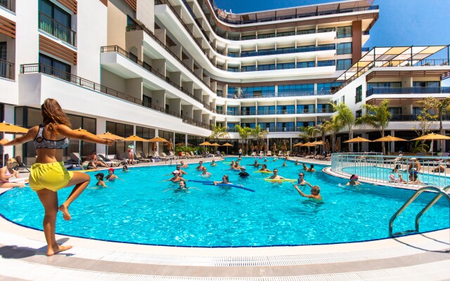 Alexia Resort & Spa