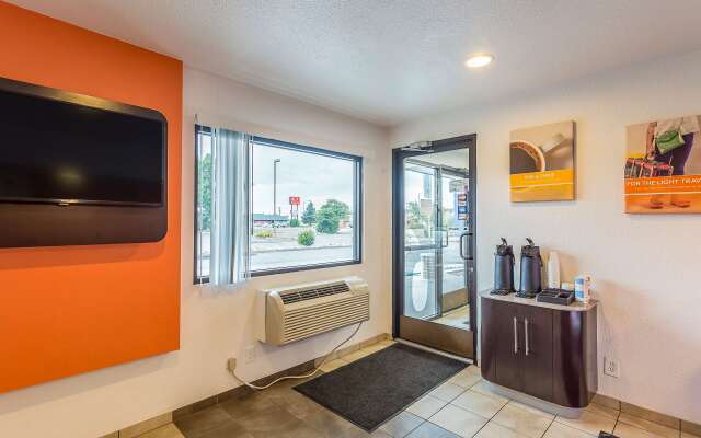 Motel 6 Billings, MT - South