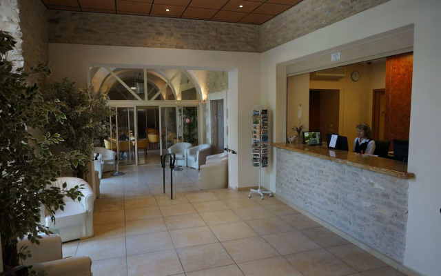 Hotellerie Notre Dame de Lumieres