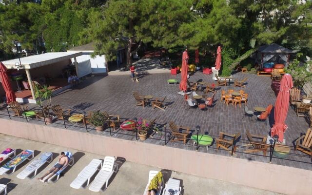 Rios Beach Hotel