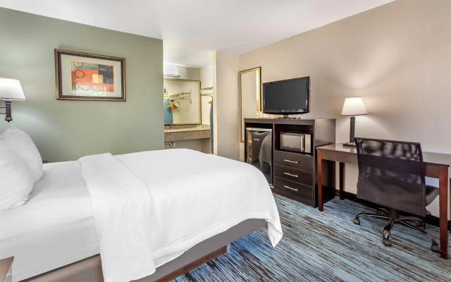 Quality Inn Mount Airy Mayberry